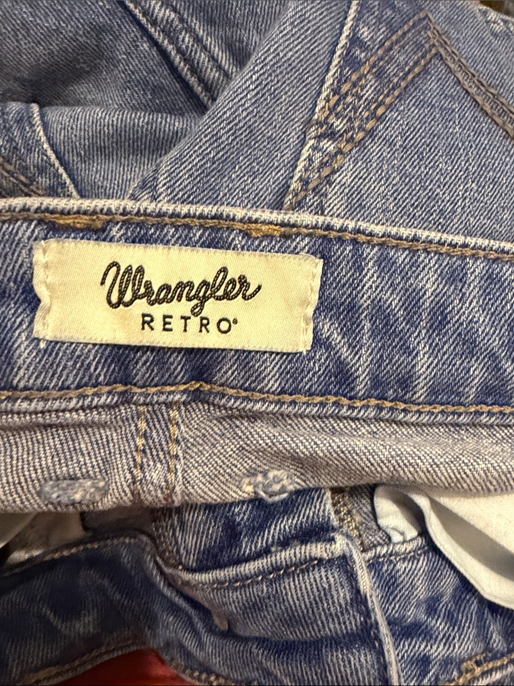 Wrangler Blue Vintage Retro
Bailey High Rise Flare Wide Leg
Western Jeans - Picture 6 of 7